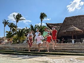 An image from our Cancun album