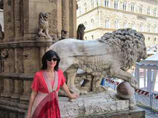 The image from Piazza del Dome  in Florence