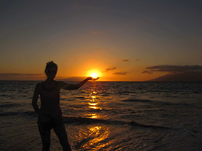 An image of sunset at Maui beach