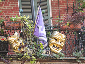 An image from New Orleans French quarter from our Album