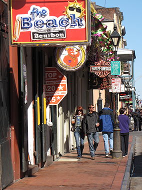 An image from New Orleans French quarter from our Album