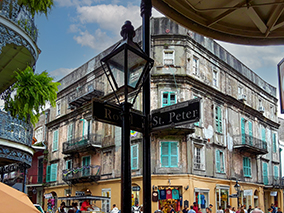 An image from New Orleans French quarter from our Album