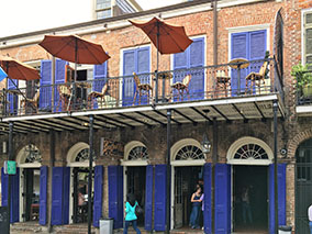 An image from New Orleans French quarter from our Album