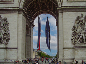An image from Paris France, The Arc de Triomphe