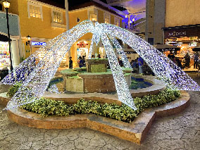 Image from Cancun, La Isla shopping village