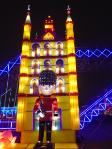 London Bridge and a Queen's Guard